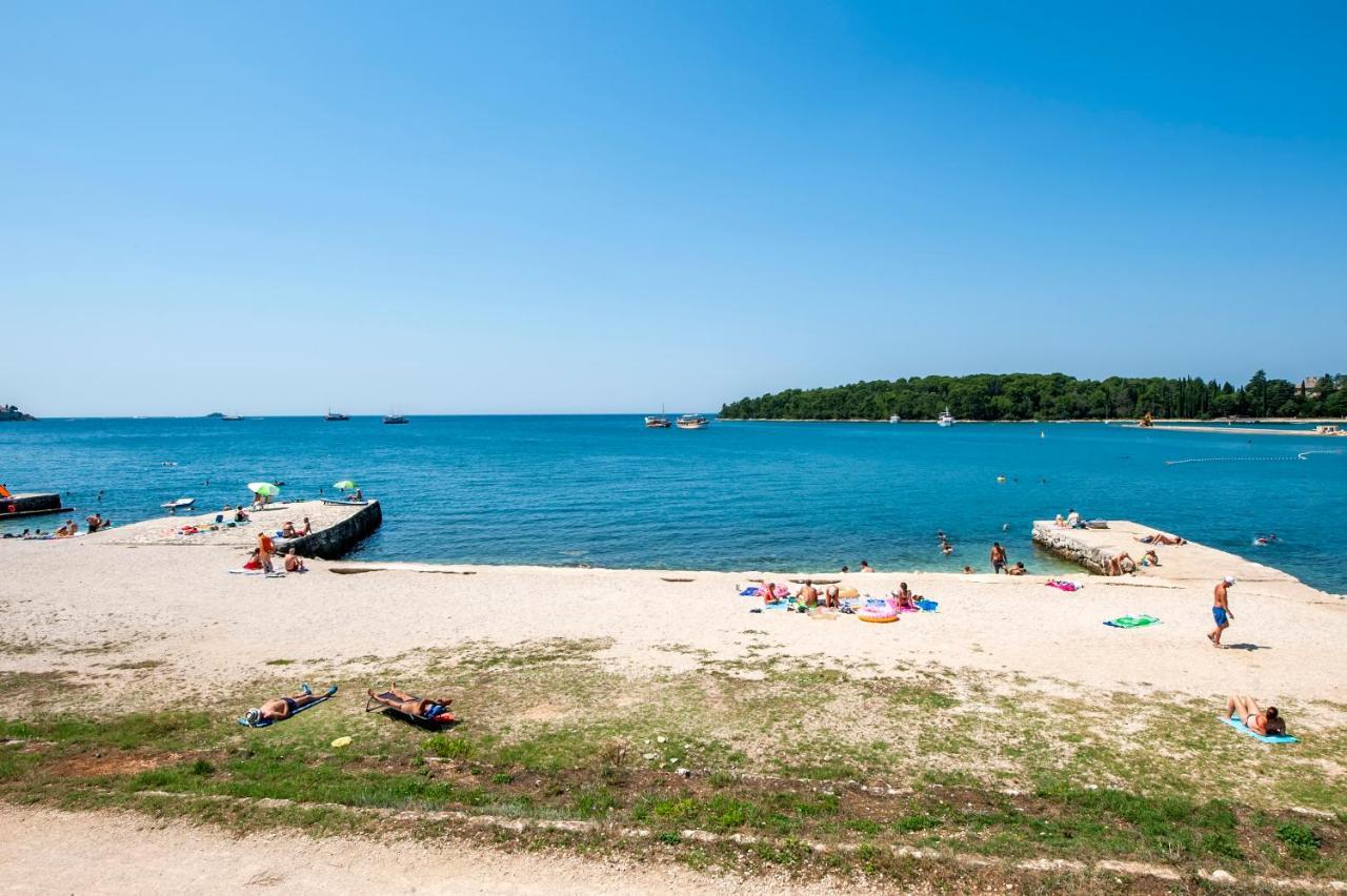 Pineta Mobile Home In Porton Biondi Camp Rovinj Luaran gambar