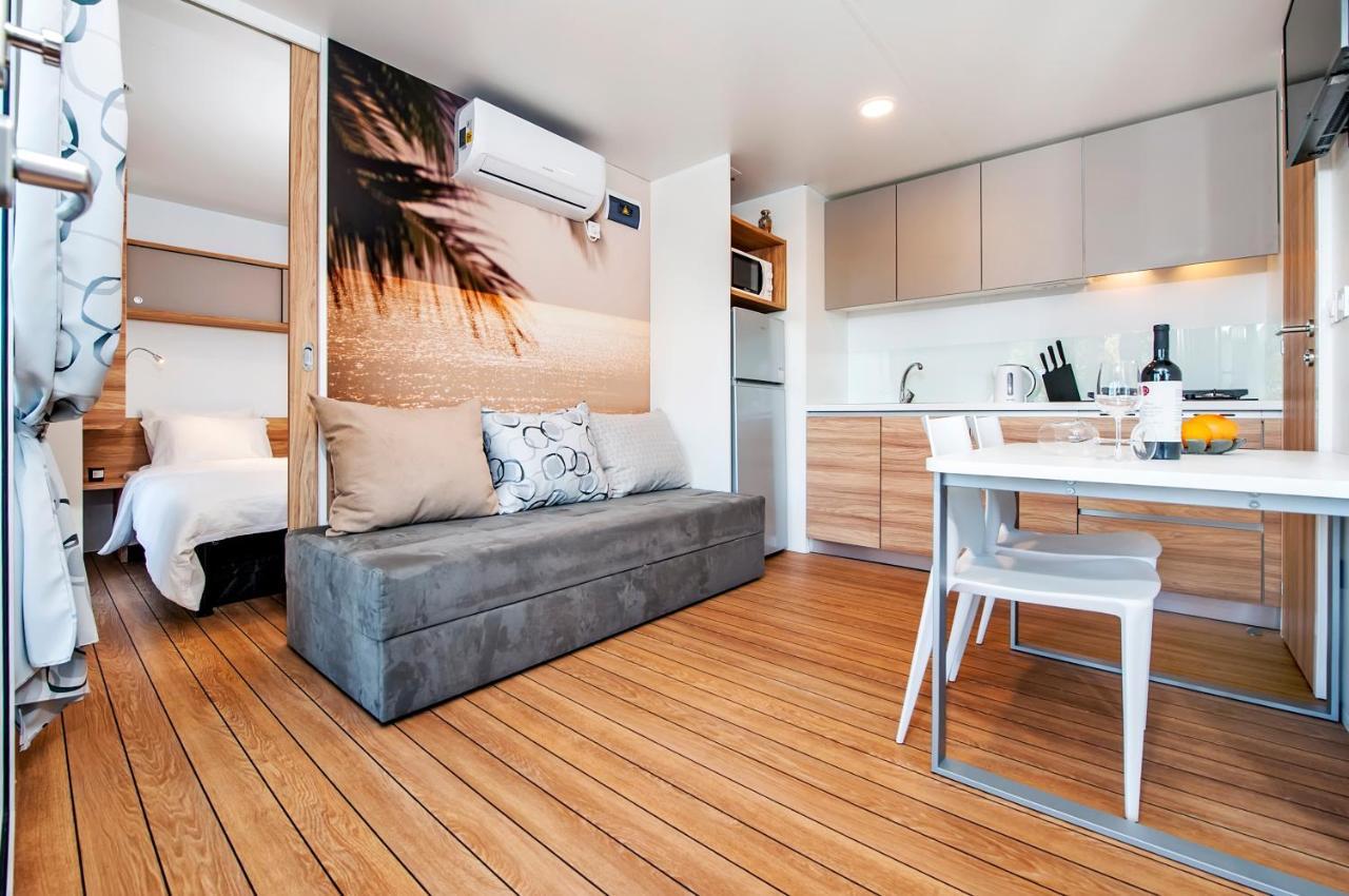 Pineta Mobile Home In Porton Biondi Camp Rovinj Luaran gambar